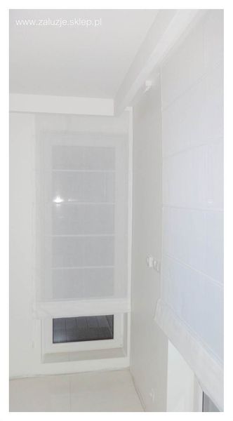 Rolety rzymskie w białym kolorze 