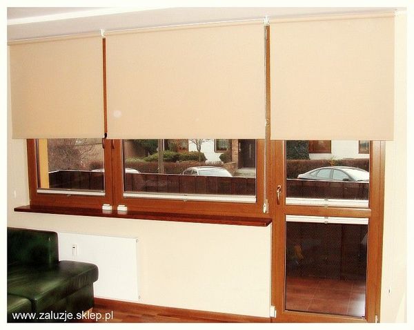 Naścienne rolety materiałowe do domu