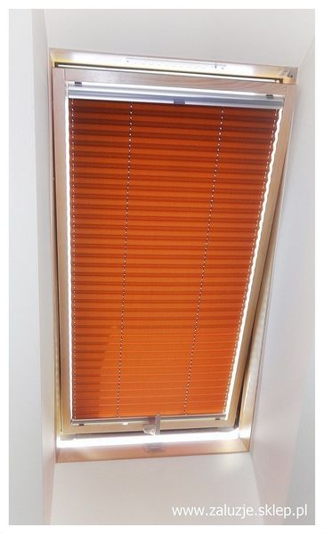 Plisowane rolety pomarańczowe