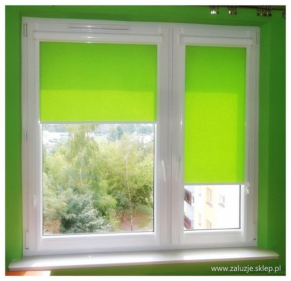 Zielone rolety do pokoju