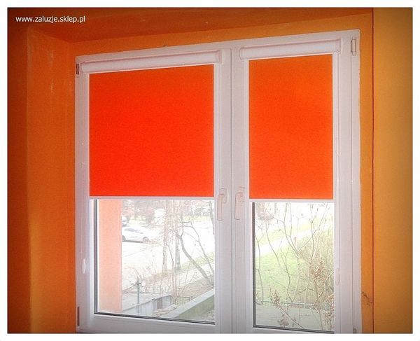 Rolety materiałowe na okno PCV