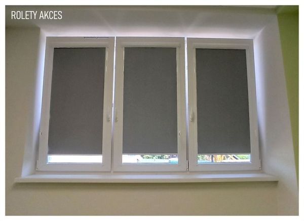 Rolety Zaciemniające AKCES: Ochrona przed Nadmiarem Światła. 