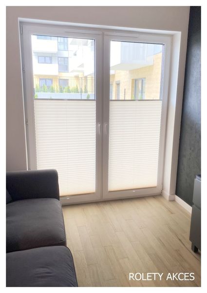 Nowoczesne plisy okienne