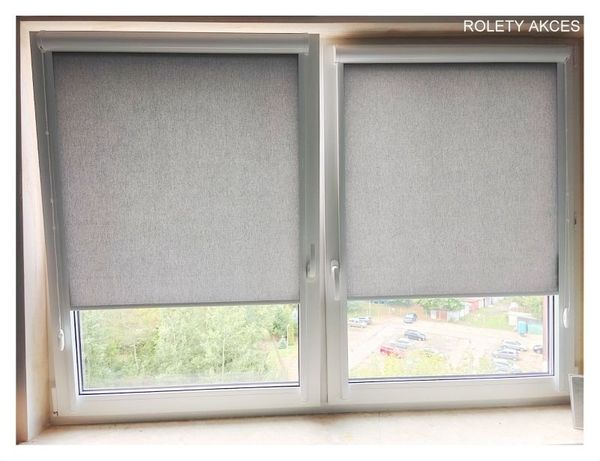 Szare rolety w kasecie – elegancja i praktyczność w jednym.